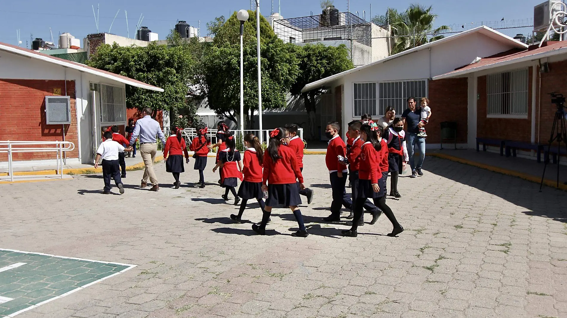 FCO MEZA - ESCUELAS (9)